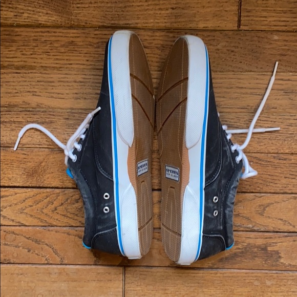 Men’s Sperry shoes - Picture 2 of 4